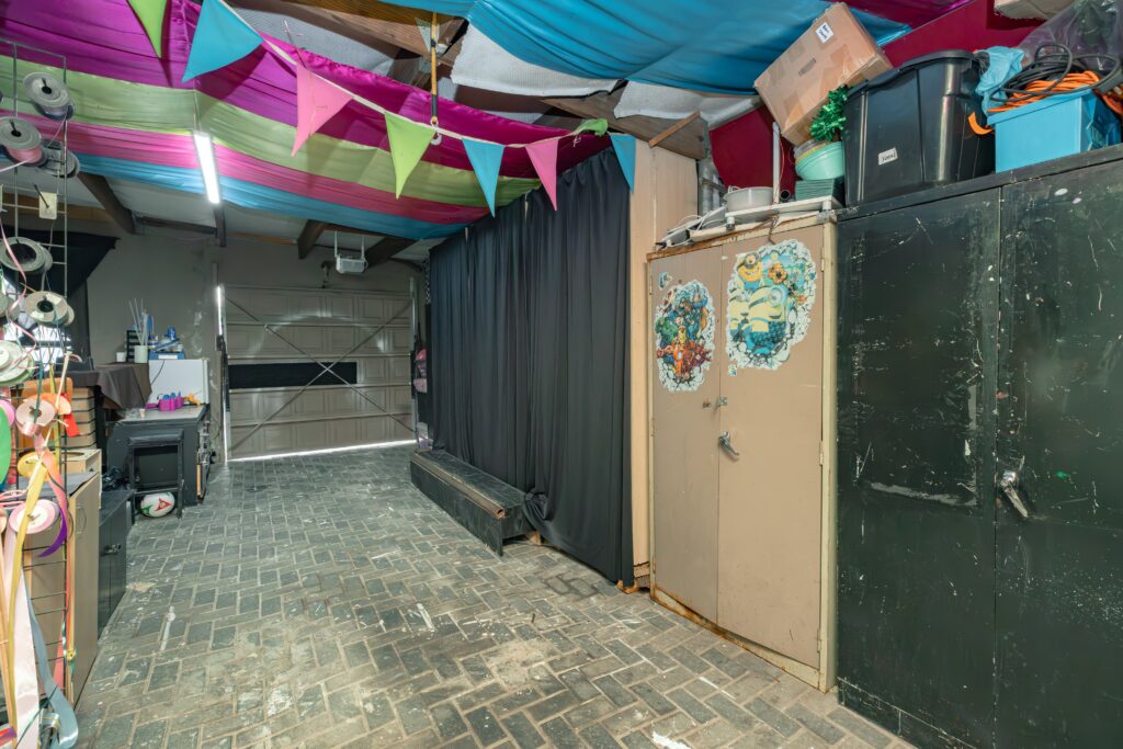 11 avante crescent 12.13