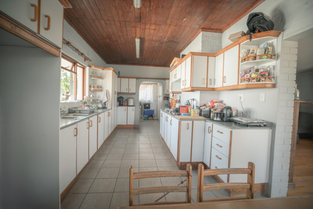 4 kommandeur street 5.2