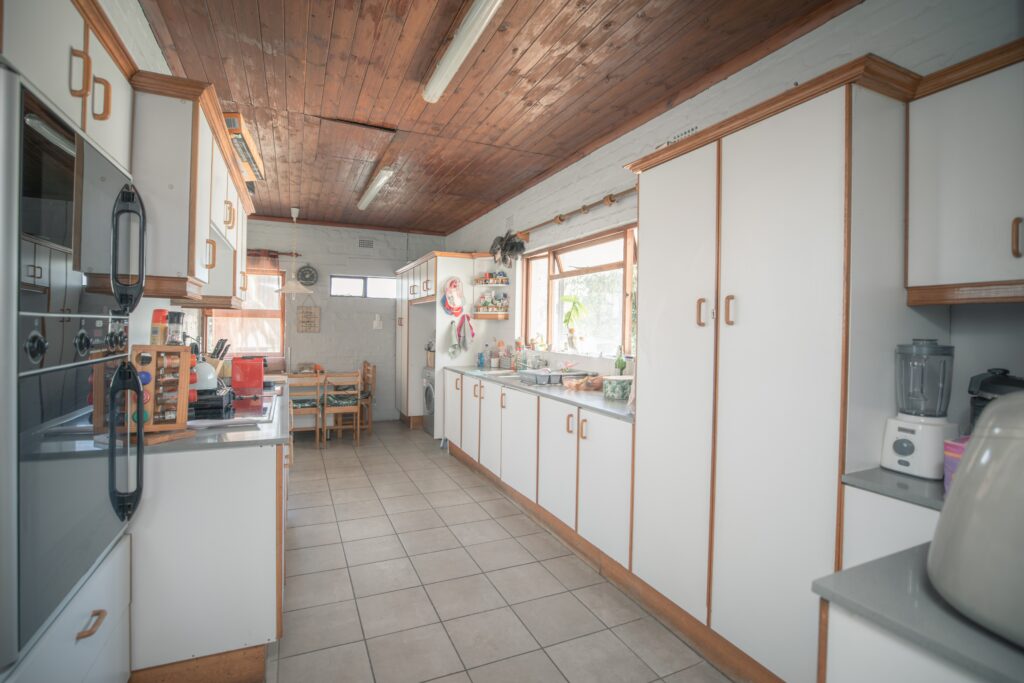 4 kommandeur street 5.5