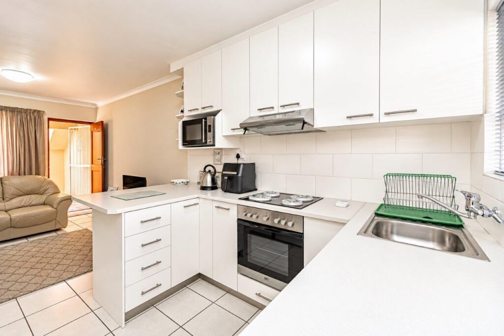 41 apollo complex brackenfell 4.5 ai