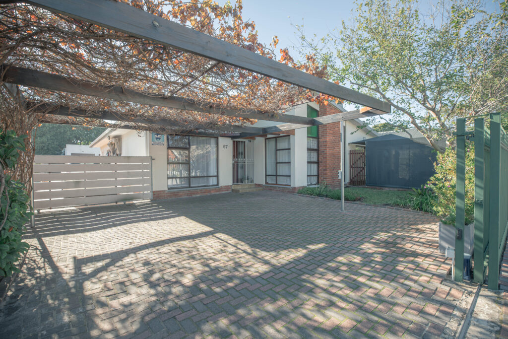 67 jacaranda street 1.4