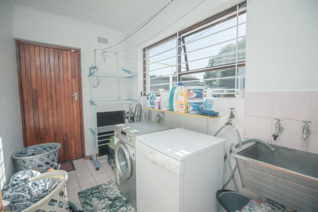 67 jacaranda street 13.1