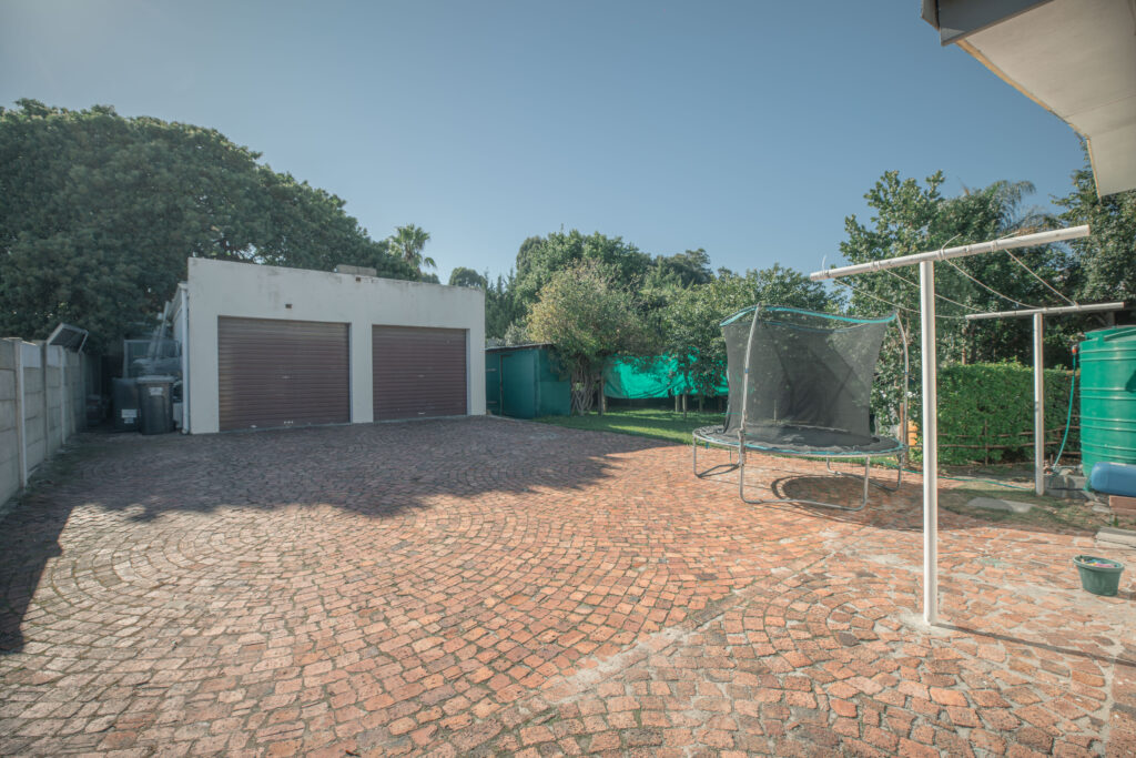 67 jacaranda street 14.9