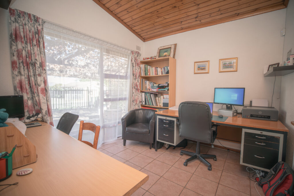 67 jacaranda street 7.1